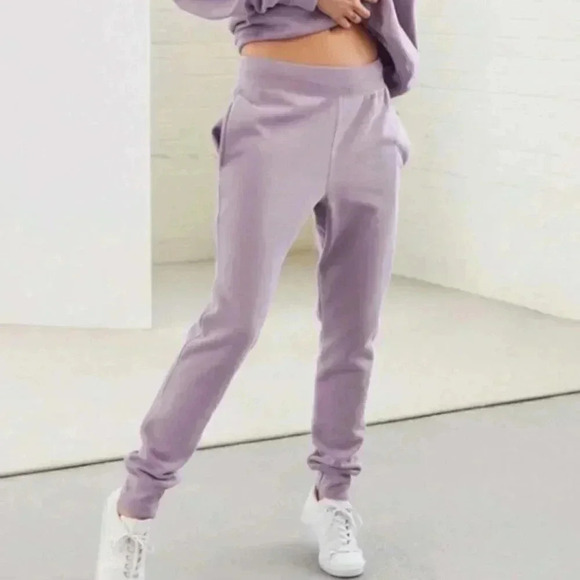 Champion Women's Reverse Weave Lounge Sweatpants Purple Size Small - Picture 5 of 5